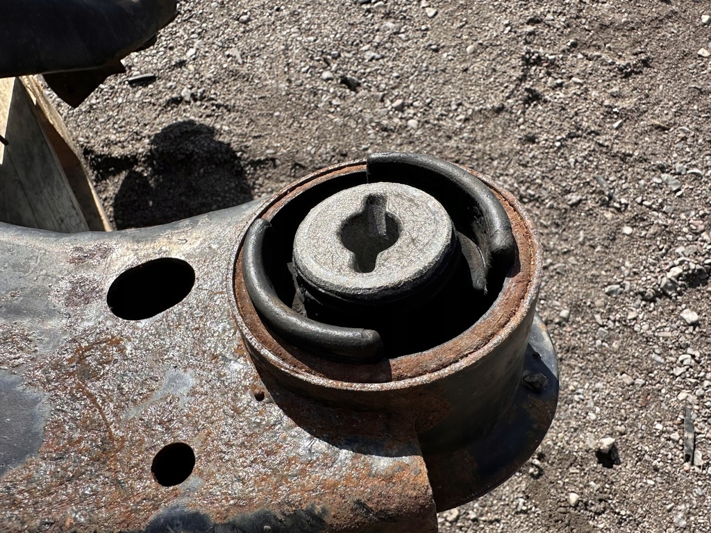 фото №14, Подрамник подрамник балка задняя задняя dodge charger 6.4 srt 2011 - 2014