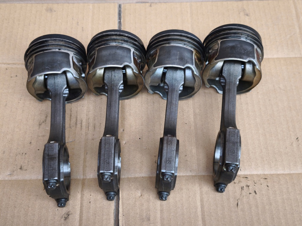 фото №12, Bmw f30 f31 318d 2.0 b47d20a 150km 18r поршень поршни шатун