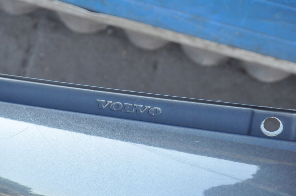 Volvo xc90 1 крыло  левое  перед передний 492-46 Доставка