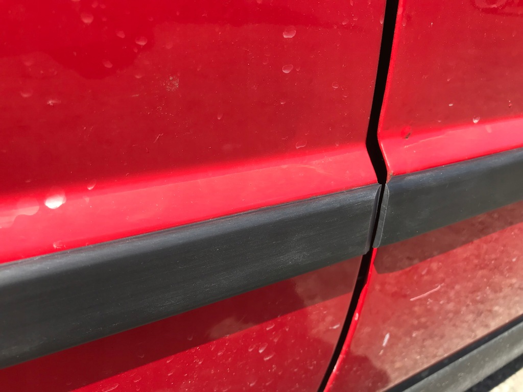 фото №7, Молдинг дверная pawa czarna pcv do bmw e34 1988-1996 8 szt.