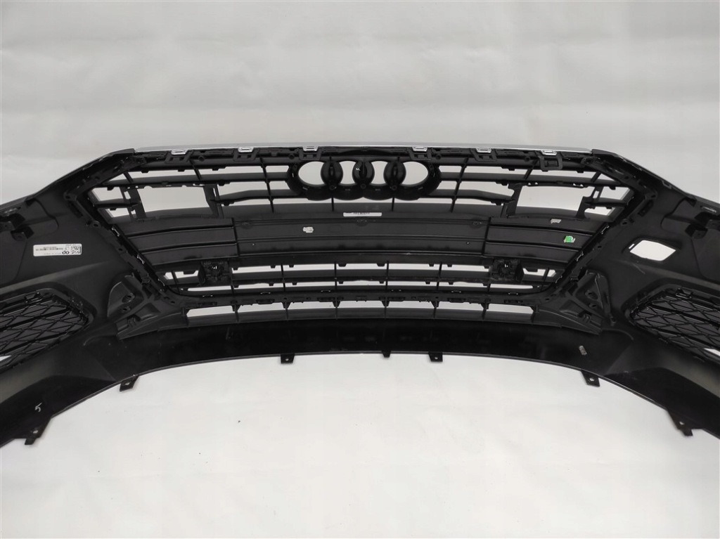 Audi оригінальний номер 4k0807437 бампер в Україні