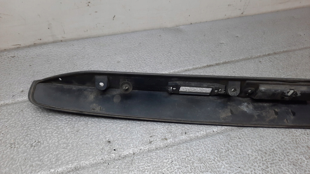 фото №5, Накладка крышки багажника volvo s40 sedan 30699681