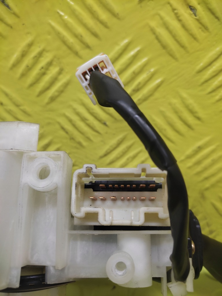 фото №7, Mazda premacy переключатель комбинированный bl2t