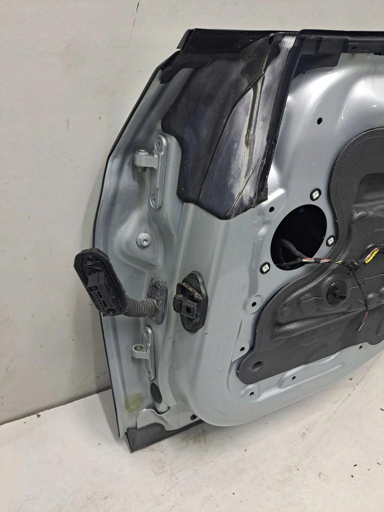 фото №14, Bmw 6 f12 f13 2016 задняя сторона правая дверь задние