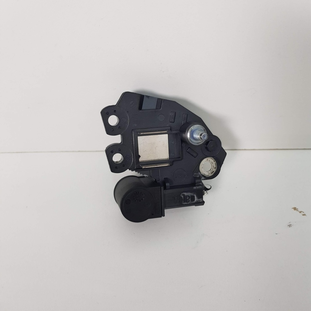 фото №1, Mercedes регулятор напряжения генератор a b klasa a0031544606