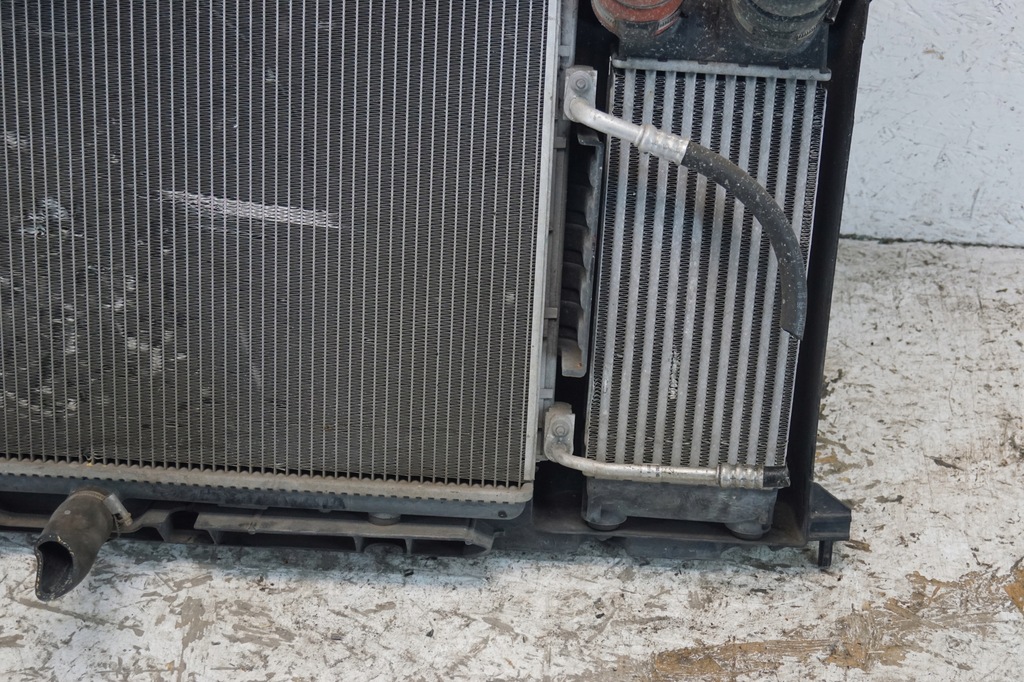 фото №14, Pas передний радиатор peugeot 3008 i 1.6 thp