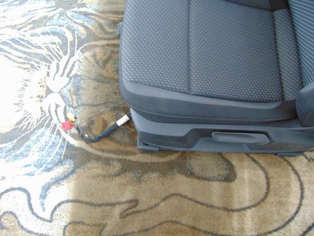 фото №9, Vw passat b8 сиденья заднее сиденье салон nowe kombi