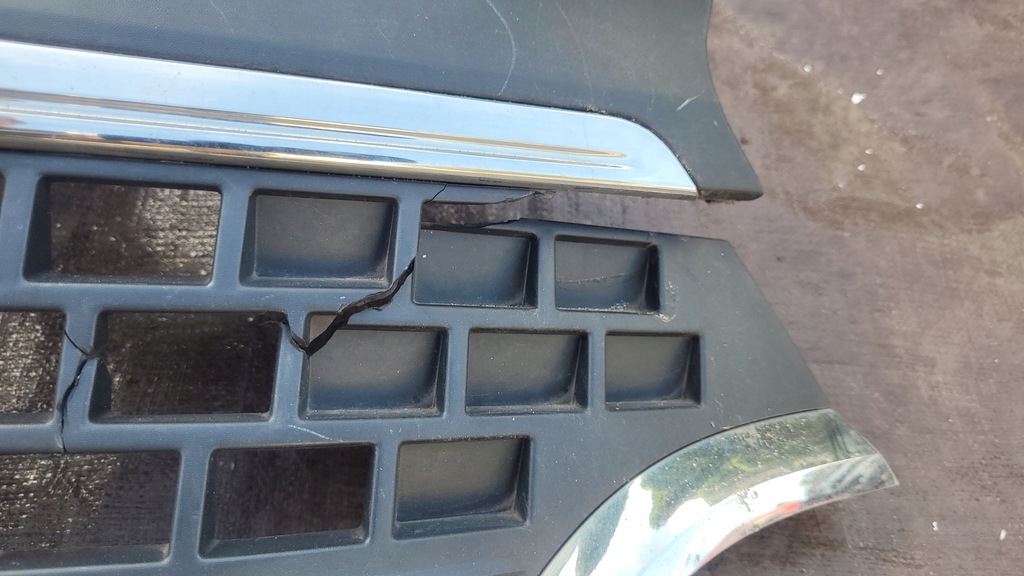 фото №11, Решётка радиатора решётка радиатора renault master iii lift // 4417