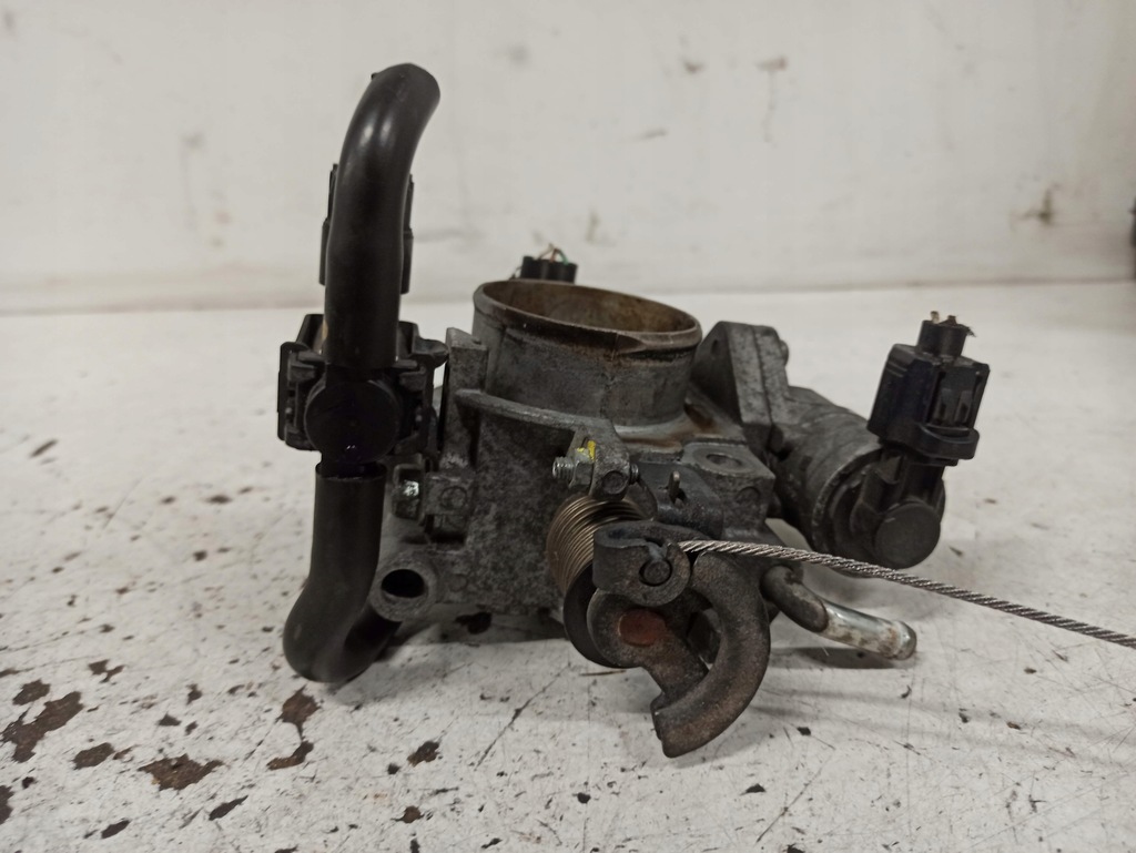 фото №8, Mazda 3 bk 1.6 citd hb дроссельная заслонка 136200-2731
