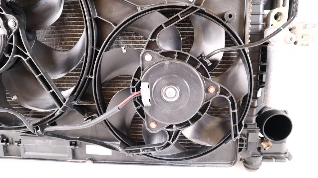 фото №10, Volvo xc60 i lift 2.0 d4 радиатор радиатор комплект 31338236, 31338823