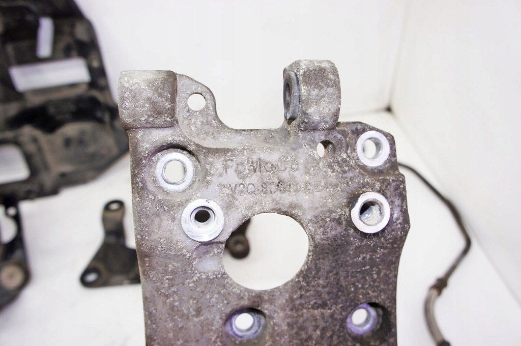 фото №9, Of080 ford transit courier кронштейны крепления kpl