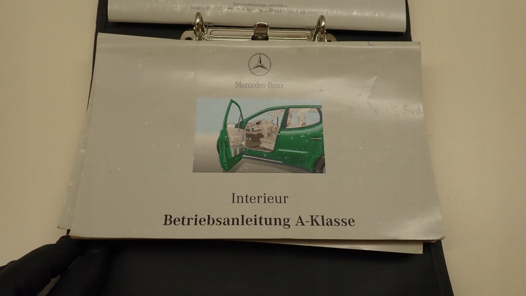 Чехол чехол книга сервисная mercedes a klasa w168 97-04r 1708990161 Цена