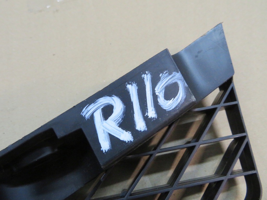 фото №11, Напрямна кронштейн бампера vw passat b7 задня