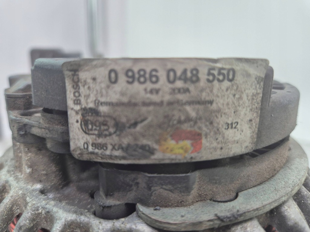 Mercedes e200 cdi w211 генератор 0986048550 Недорого