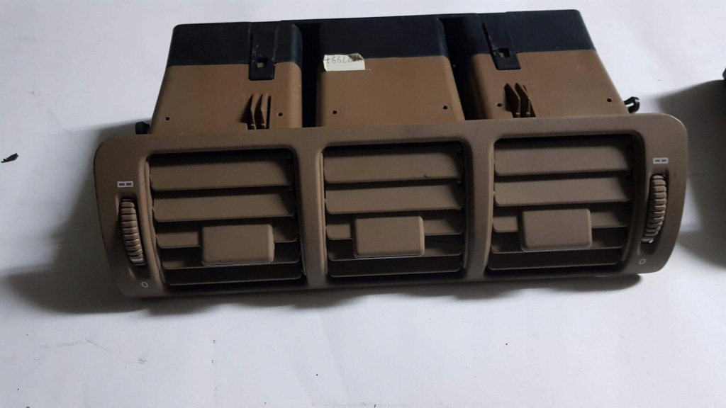 фото №1, Mercedes ml 163 решётка обдув воздуховод обдув