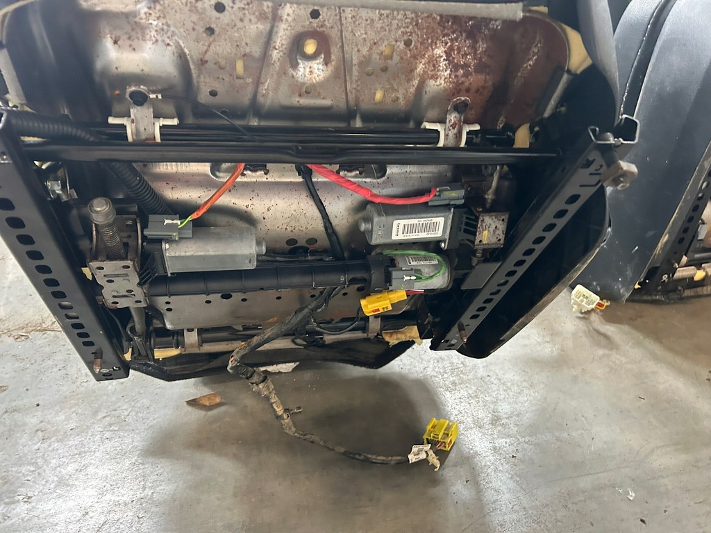 фото №13, Chrysler town country doge grand caravan сиденье перед передний правый