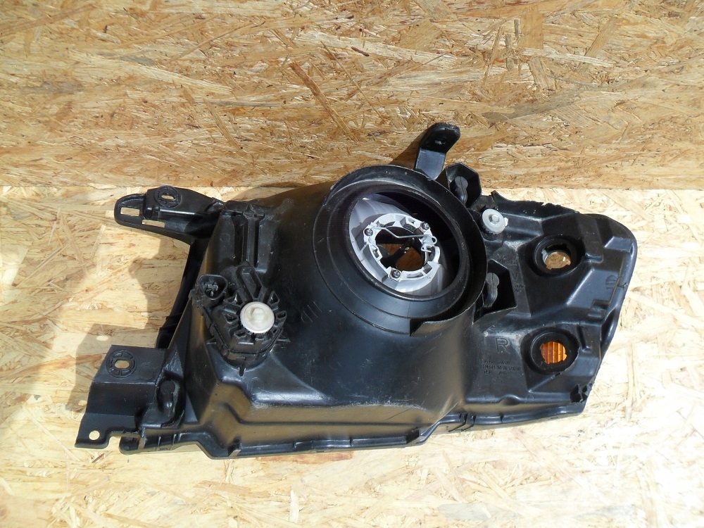 фото №9, Mitsubishi pajero v60/v70 2000 фара правый org