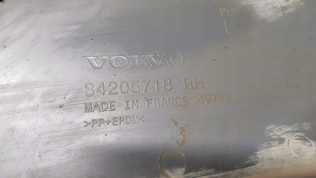 фото №10, Volvo fh5 кутик owewka бампера правий 84205718