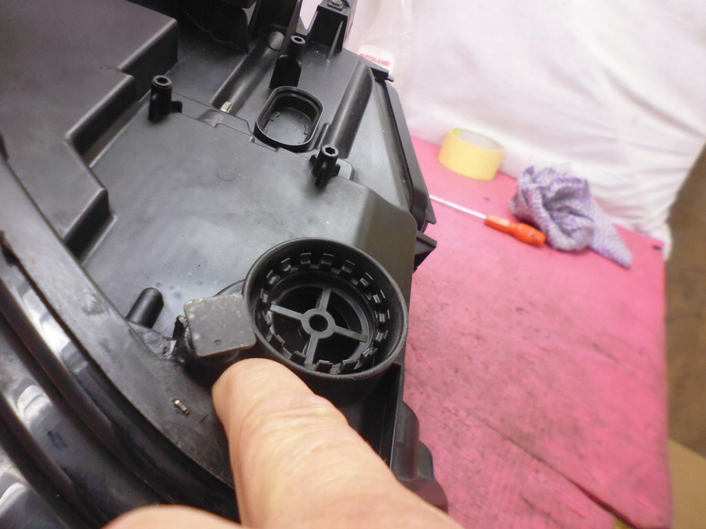 фото №11, Porsche cayenne 14-18r lift nie-skrętny ксенон лампа левая