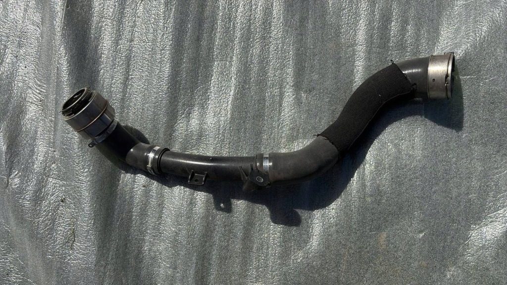 фото №2, Renault megane iv труба шланг интеркулер 144602115r