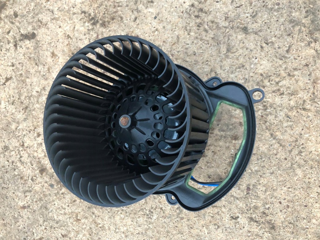 фото №1, Вентилятор отопителя megane iv t52534a