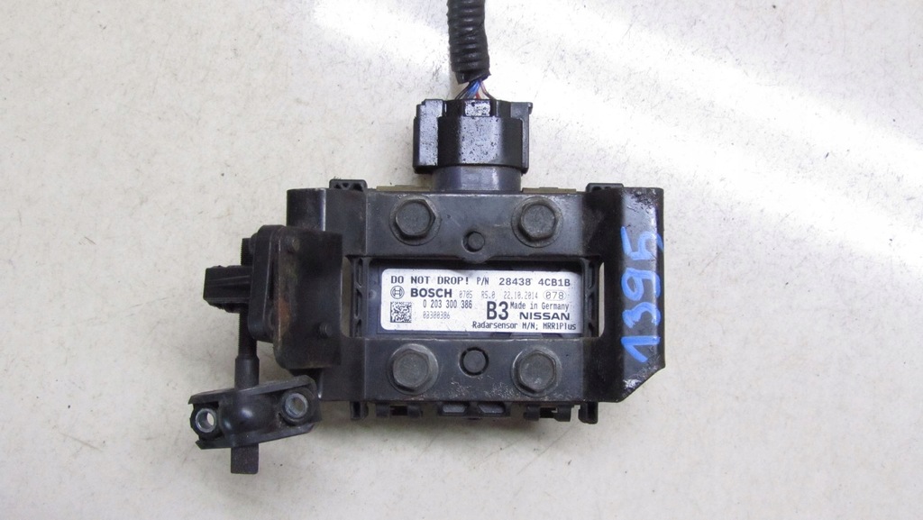 фото №1, Nissan x-trail t32 радар датчик 284384cb1b 14-