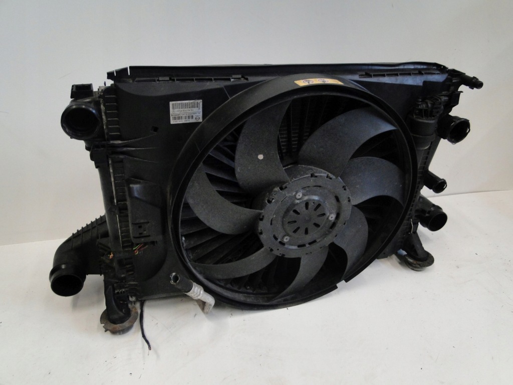 Mercedes комплект радиатор slk 172 c 204 e 207 212 cls 218 sl 231 b 246 Оригинал