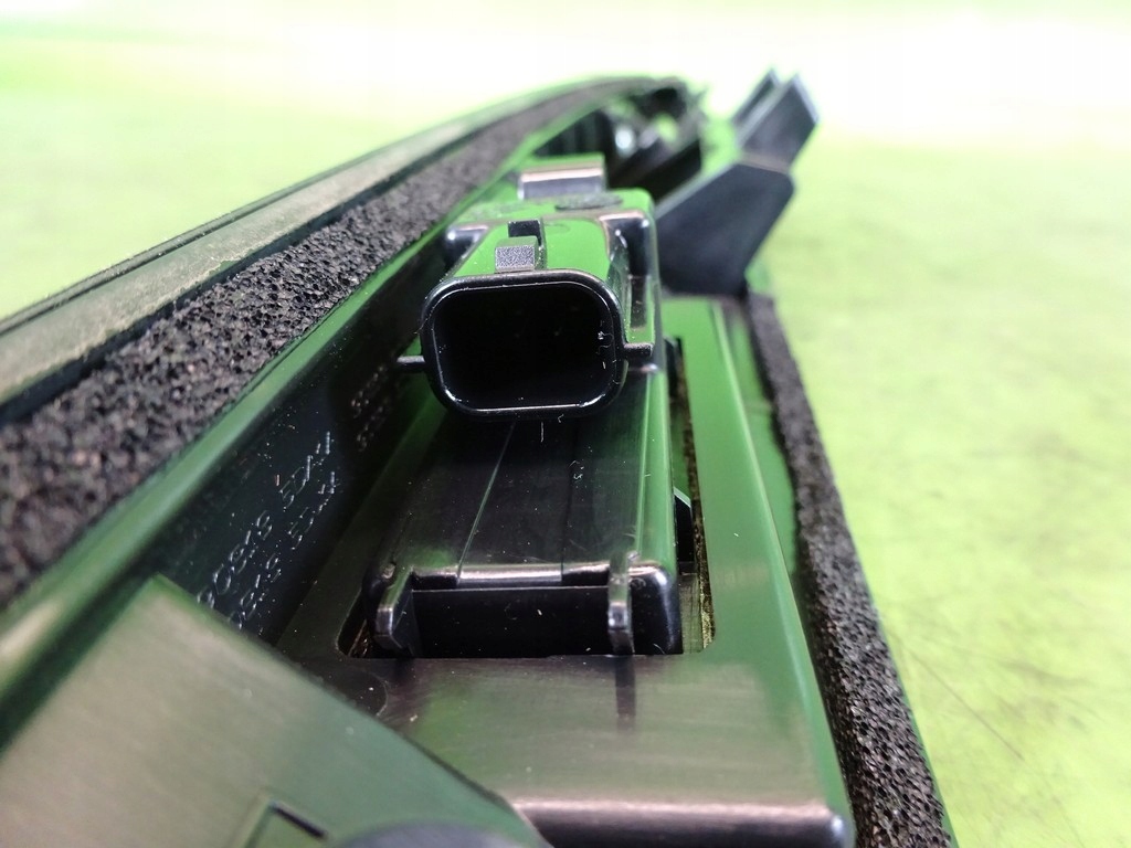 фото №6, Молдинг крышки infiniti q30 накладка 2018r z11g