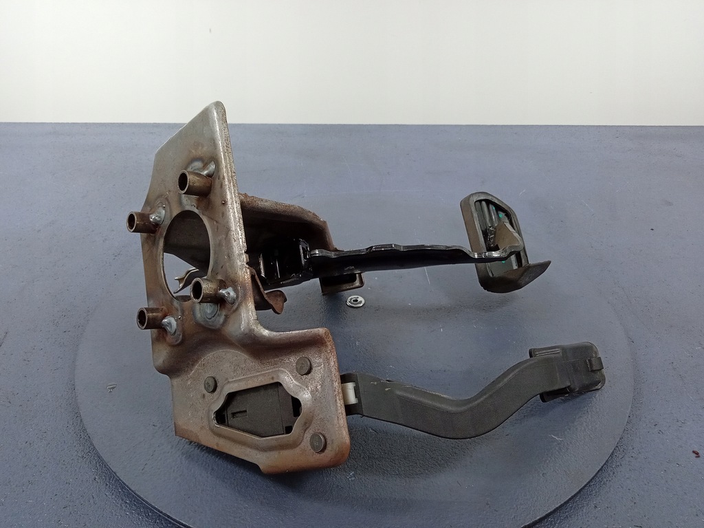 фото №7, Citroen c4 i педали газа тормоза автоматическая коробка передач