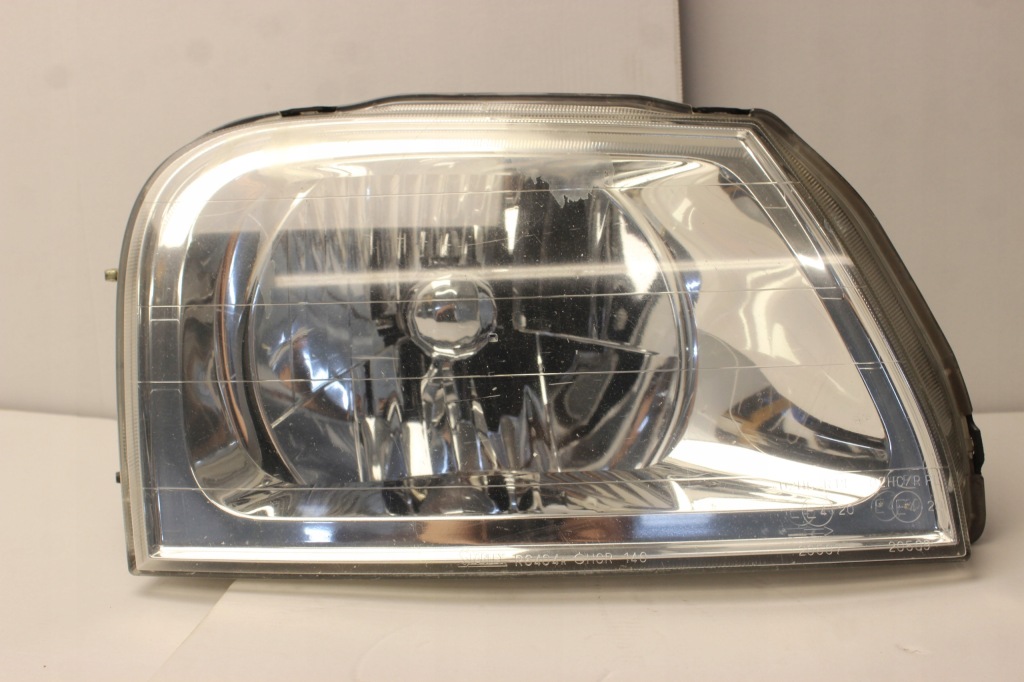 фото №1, Mitsubishi l200 iii 2005r фара правый лампа правая передняя перед