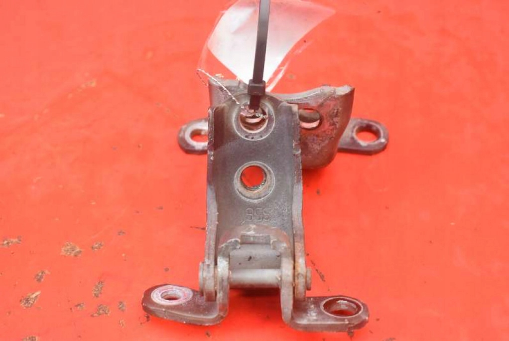 фото №4, Петля петли дверь правый перед honda civic 8 viii 07-12