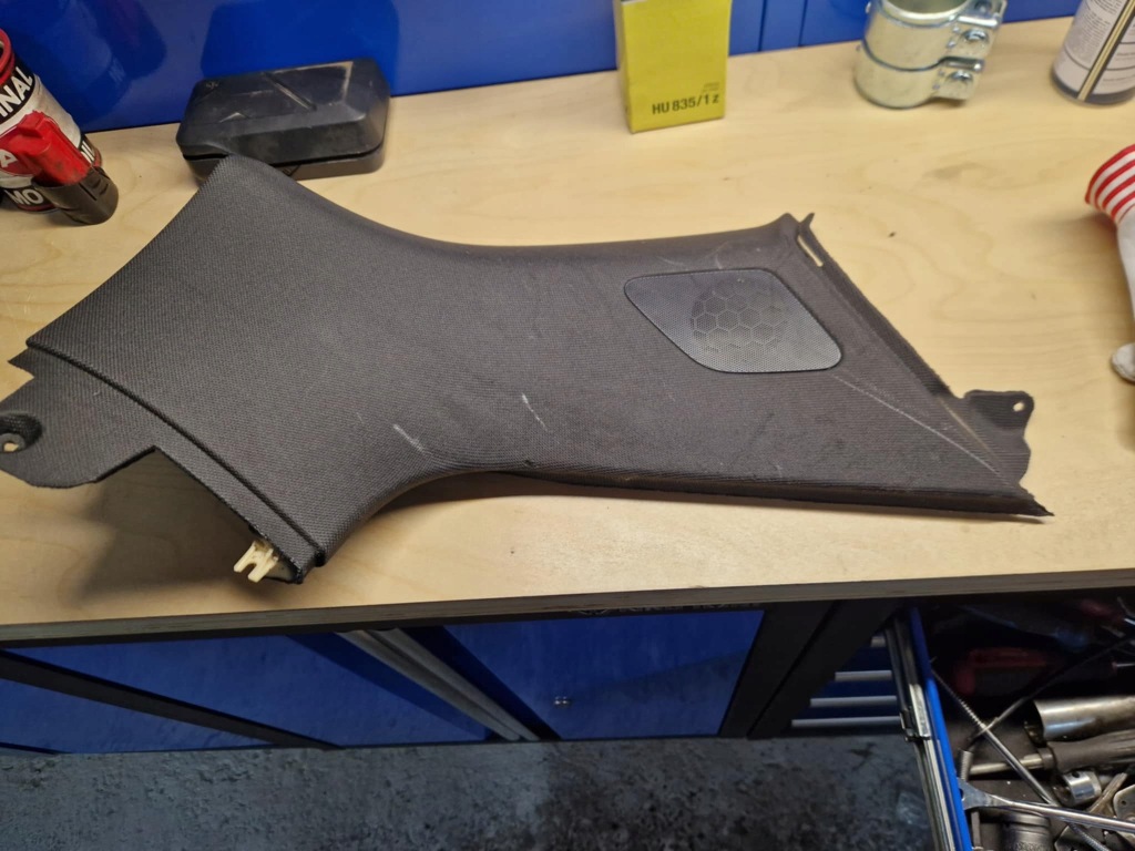 фото №1, Захист стійка лівий задня audi a6 c6 4f9867245b