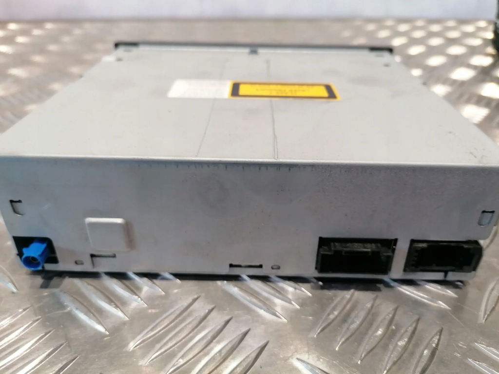 фото №2, Audi a5 8t 8f 8t1035110a автомагнитола