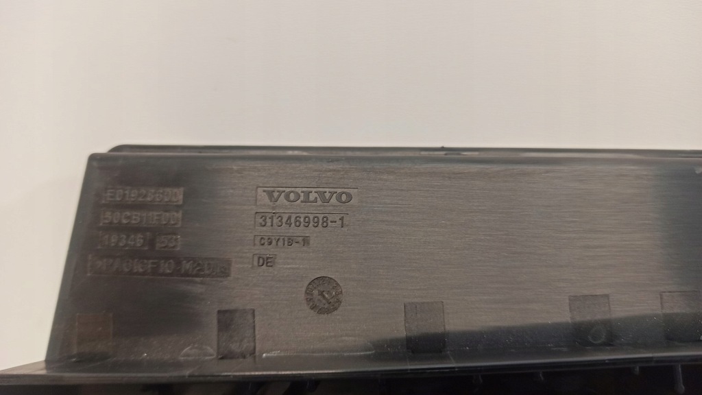 фото №10, Volvo v40 ii реле акумулятор клема 31346998