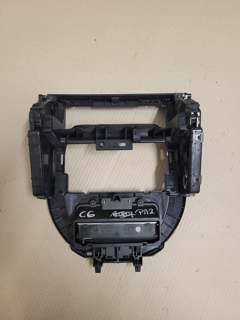 фото №4, Citroen c6 рамка решітка радіо