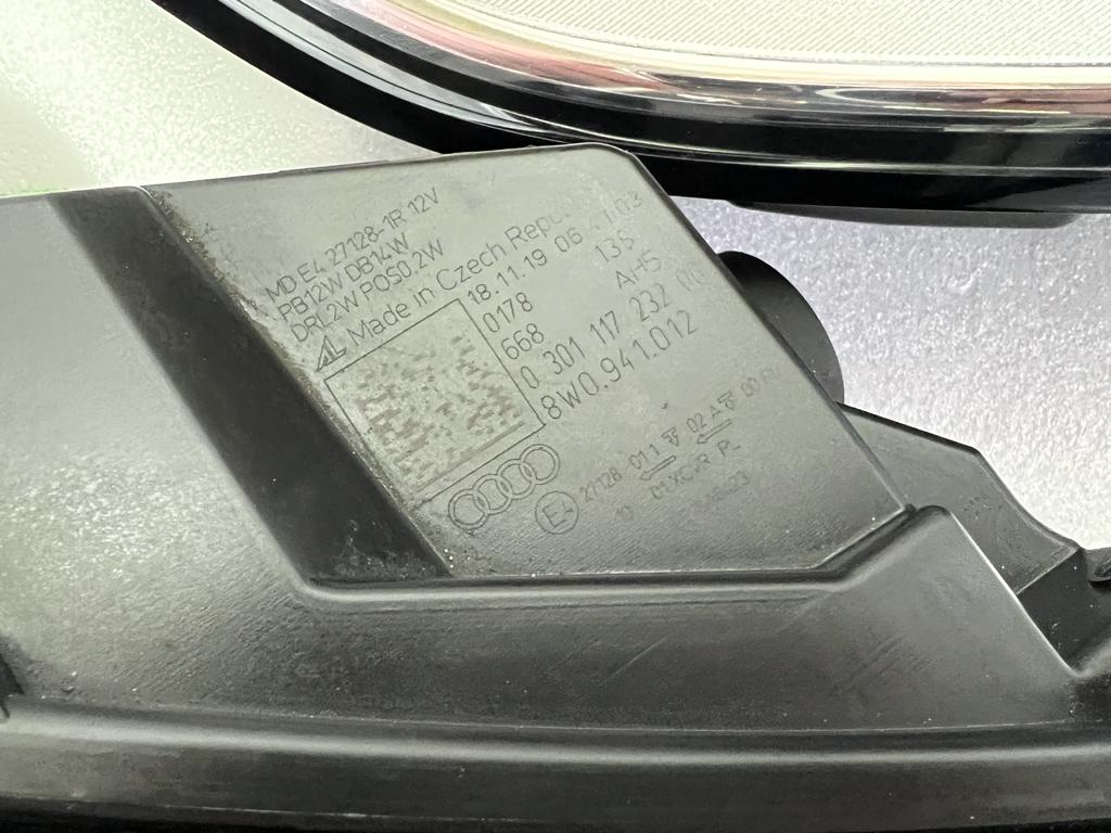 фото №14, Audi a4 8w lift led лампа ліва права