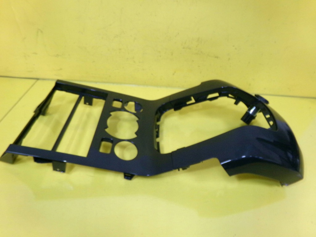 фото №1, Рамка радіо panela peugeot 5008 09-13 2011 9686531177 nr16