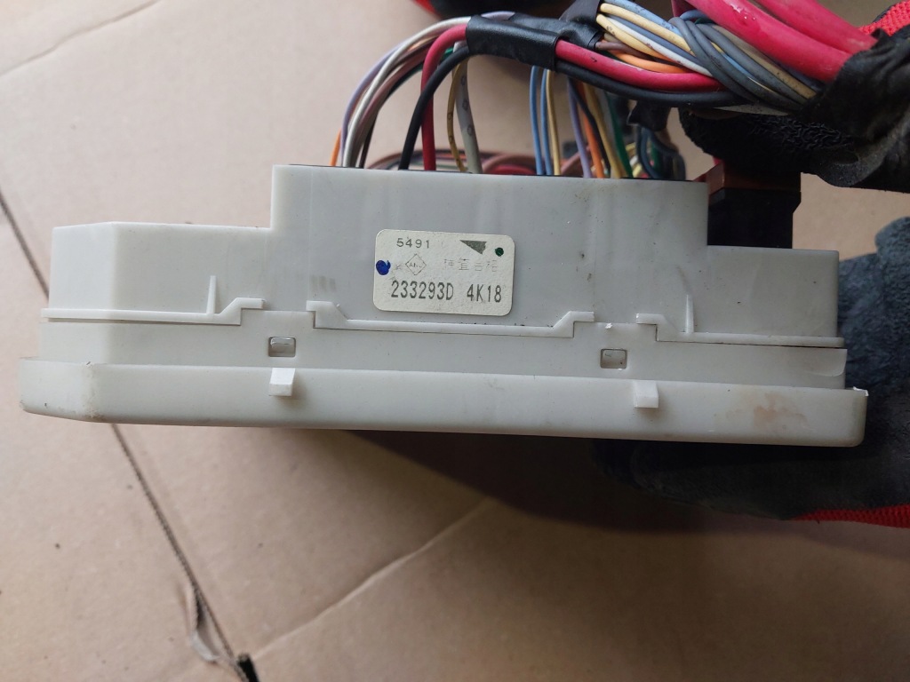 Модуль uch renault clio iii modus 233293d zalany в Україні