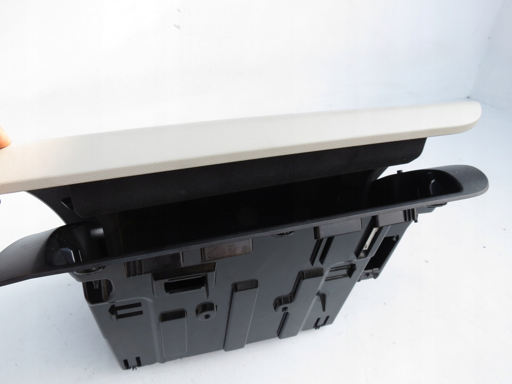 фото №12, Бардачок пассажира панели светлый volvo xc60 ii 17-