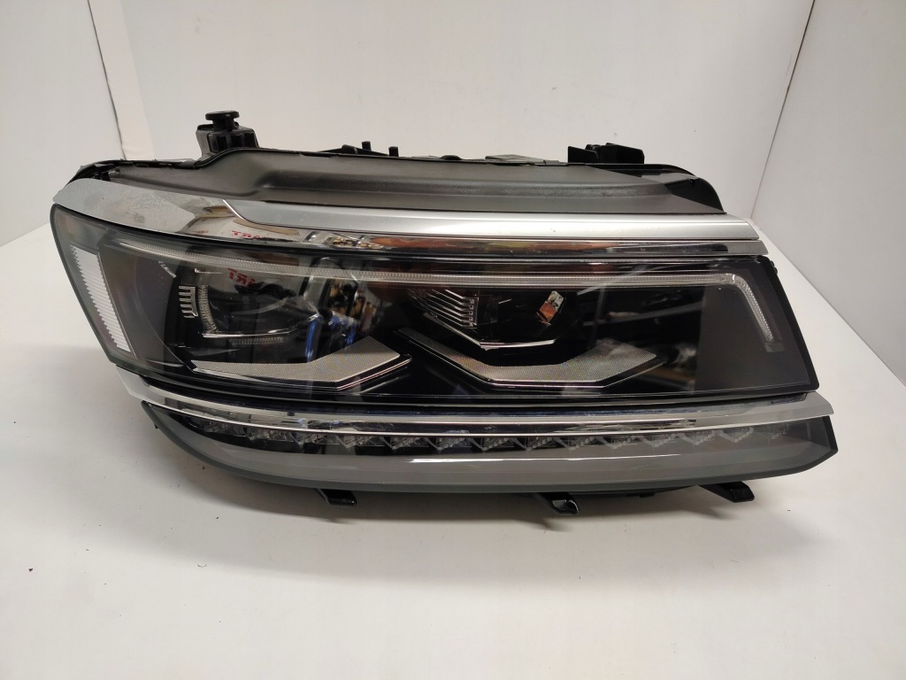 фото №1, Vw tiguan ii allspace full led лампа права