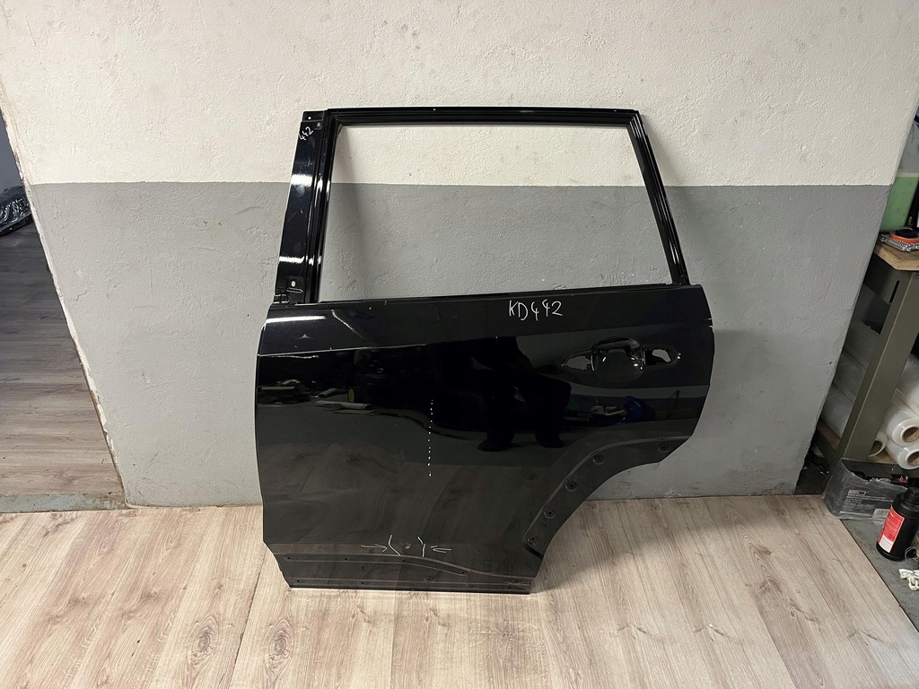 фото №1, Toyota rav4 v двері лівий задня ліва задні