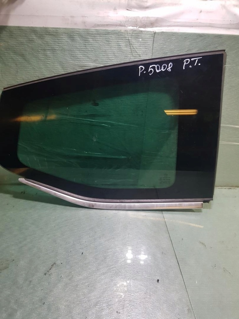 фото №1, Скло кузовна правий задня 2012r peugeot 5008 i