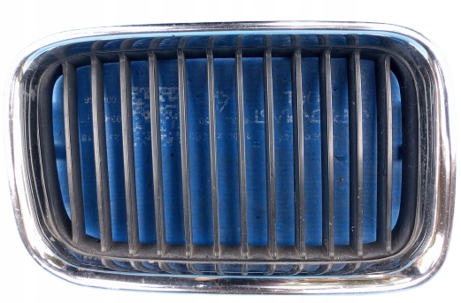 фото №1, Bmw 3 e36 cabrio 8122238 решётка радиатора решётка радиатора правая перед решётка радиатора