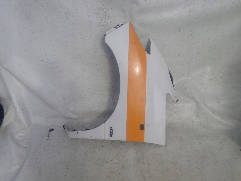 фото №1, Toyota previa ii 00-06 крыло левый перед