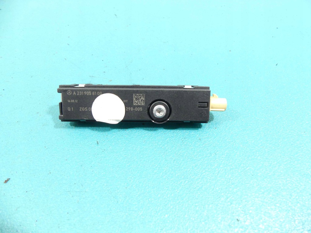 фото №1, Усилитель антенный mercedes slk iii r172 w172