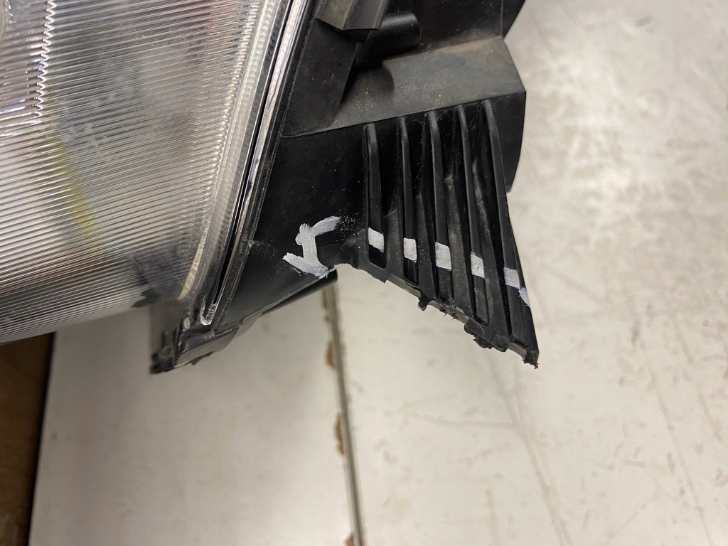 фото №8, Toyota proace ii лампа правый перед ксенон led