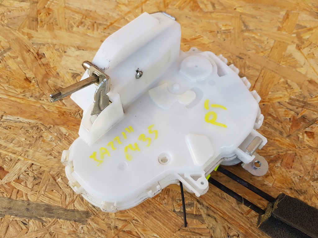 фото №5, Замок двері правий задня honda jazz iii 08-14 eu