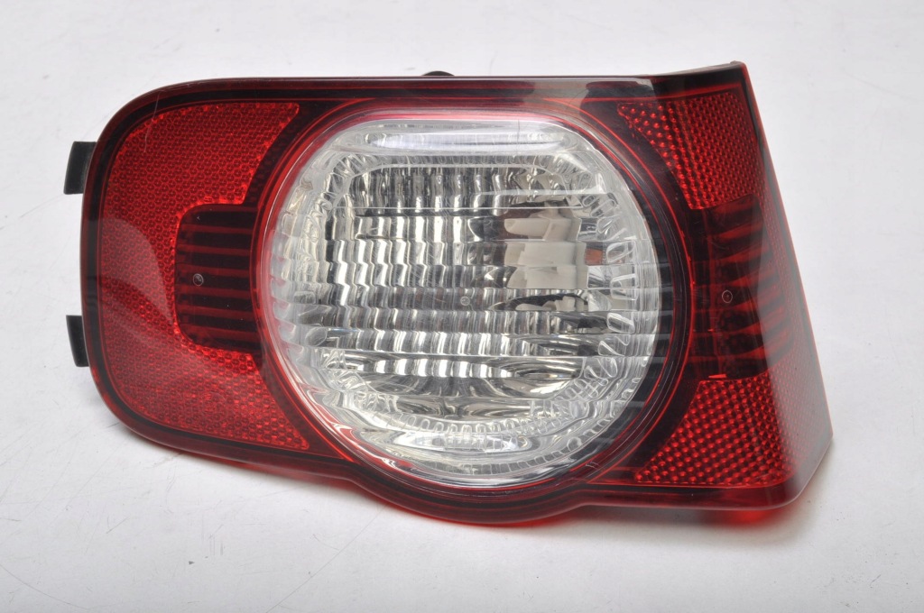 фото №1, Citroen c3 picasso лампа левая задняя w бампер