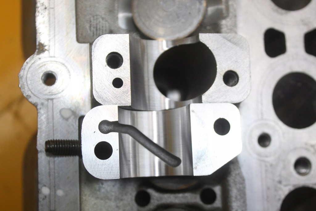 фото №13, Головка правая jaguar xj x351 508ps 5.0b v8 superchared land pb 8w936090 ah