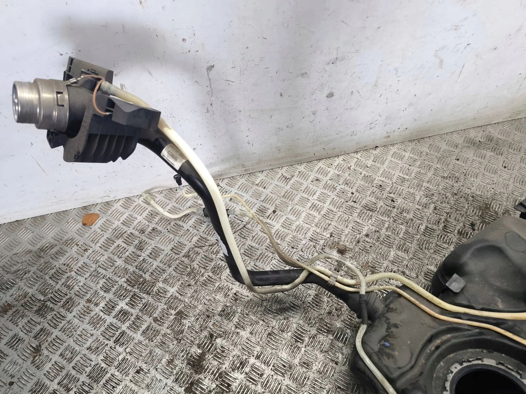 фото №6, Audi a1 2022 бак топлива